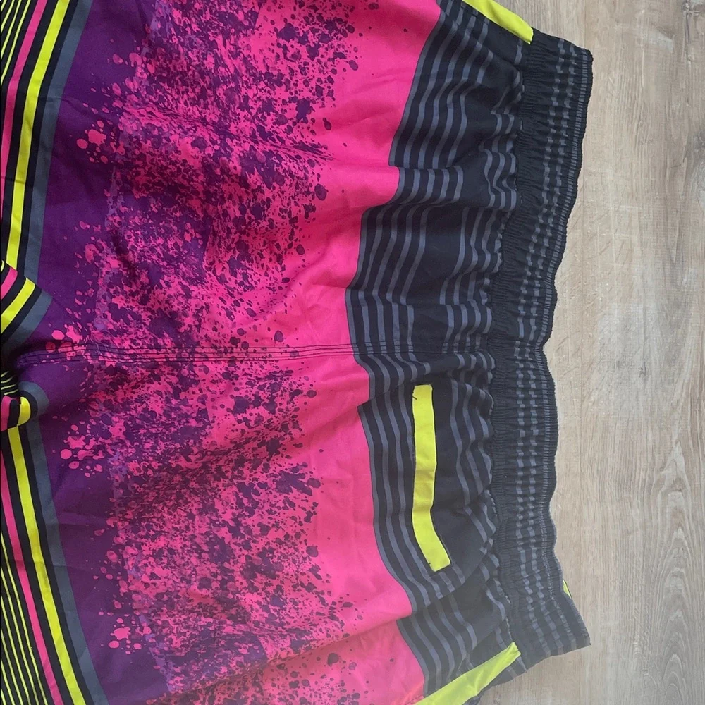 Wave Zone Men’s Striped Swim Shorts Large Vibrant Beach Trunks